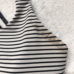 Rare lululemon Free To Be Wild Bra Size 6